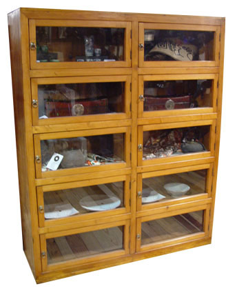 japanese_cabinet2.jpg