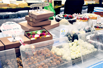 cocoandme_chocolates Coco&Me - picture of stall table selling chocolates and cakes at Broadway farmers Market E8 - Coco & Me - www.cocoandme.com