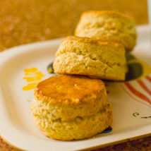www.cocoandme.com - Coco&Me - Coco and Me - super scones recipe with step by step pictures - jam and milk