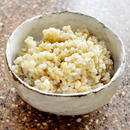 www.cocoandme.com - Coco&Meâ€™s recipe for fluffy & plump Japanese brown rice